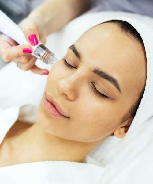 brunette-young-woman-undergoes-a-procedure-of-vita-2023-11-27-05-33-40-utc